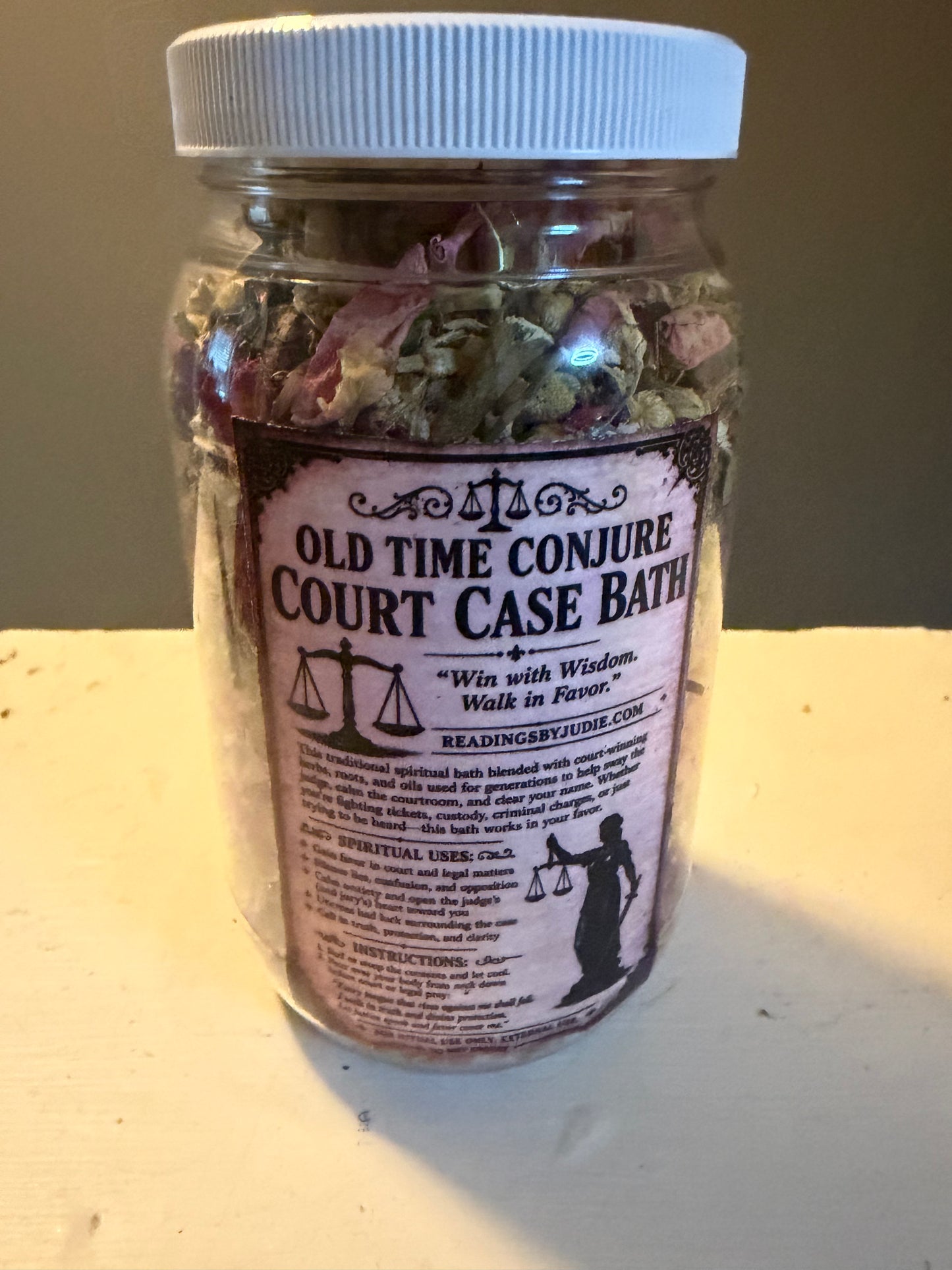 Old Time Conjure Court Case Bath
“Win With Wisdom, Walk in Favor.” ⚖️✨