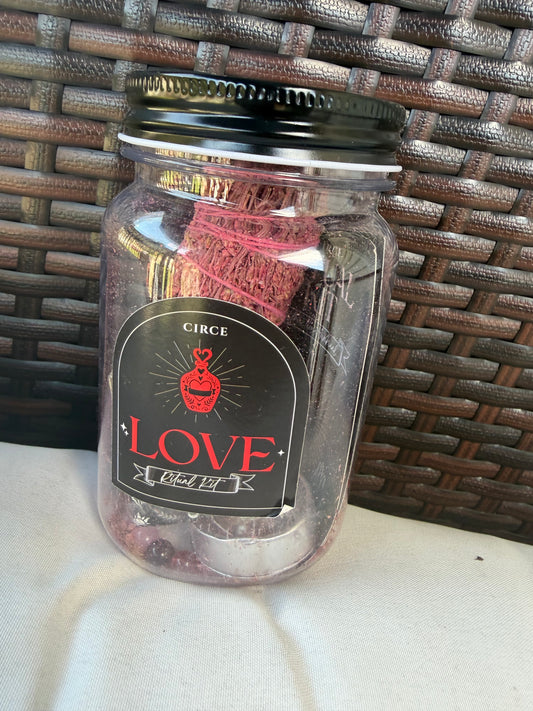 ❤️ CIRCE LOVE RITUAL KIT ❤️

Set Your Intention. Open Your Heart. Invite Love In.